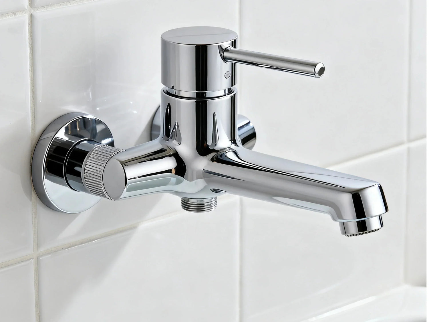 single handle bathtub faucet