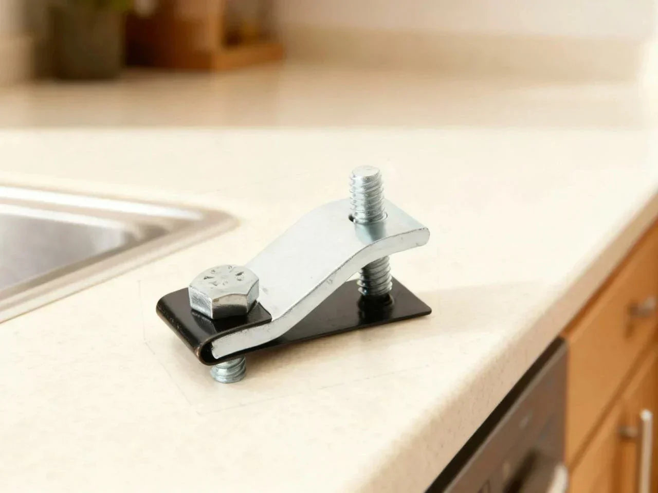 sink clips