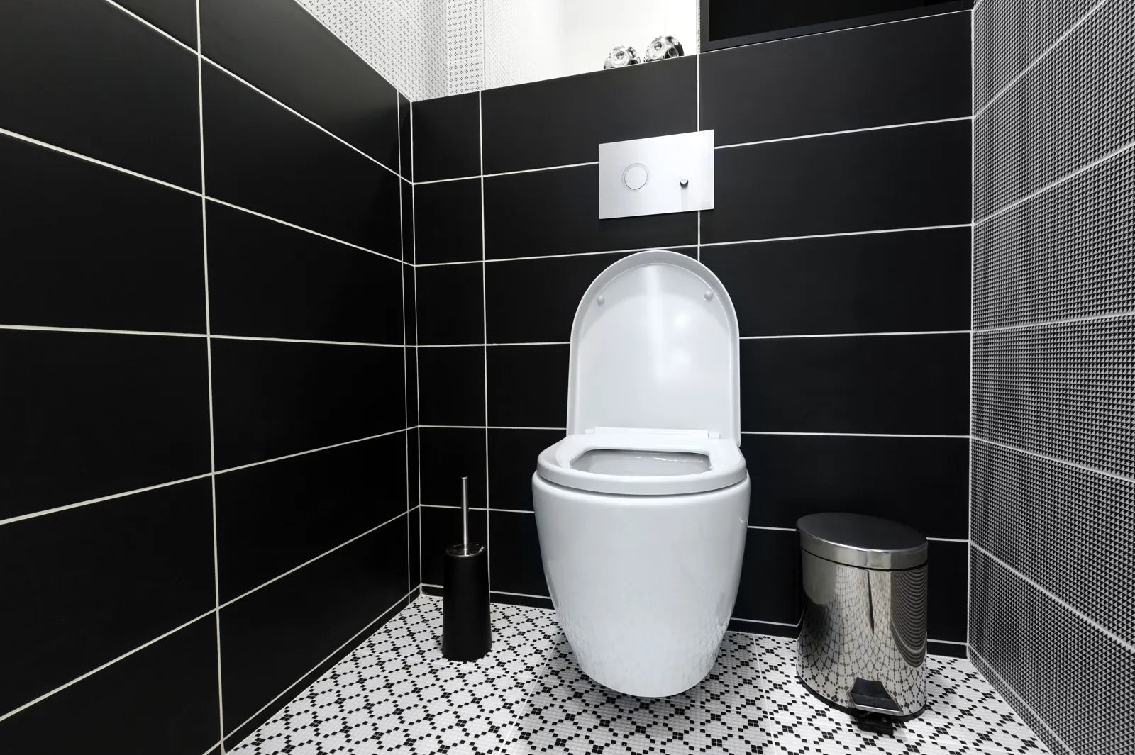 Discover the benefits of electric booster pumps to boost flush power, enhance bidet performance, and fix low water pressure issues for smart toilet owners.