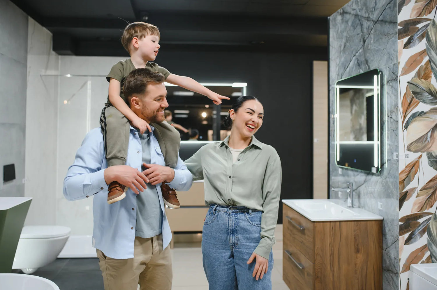 Hands-free bidet toilet for large families: The best smart toilet pick for busy homes, delivering premium hygiene and sleek modern bathroom design.